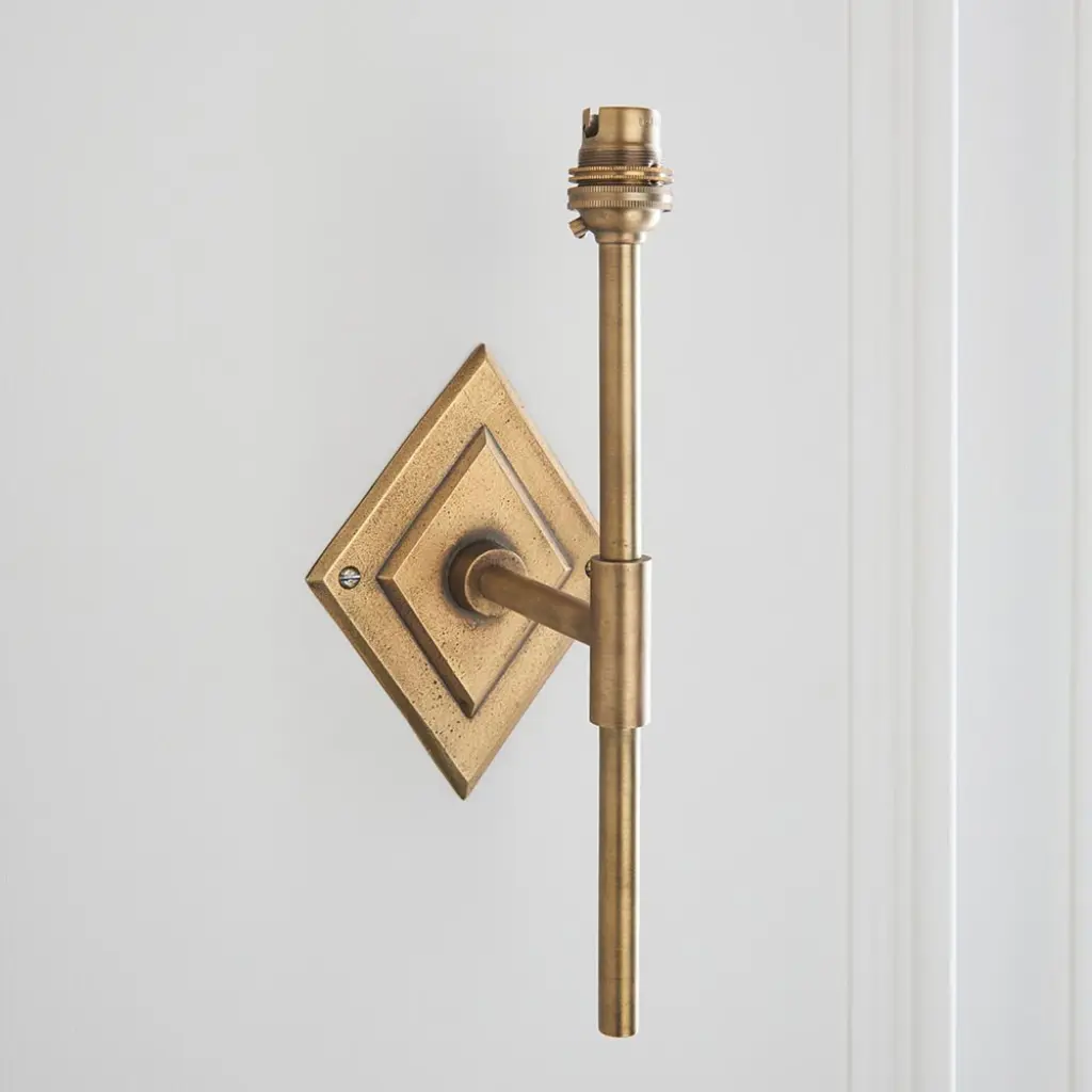 Diamond Brass Wall Bracket Only