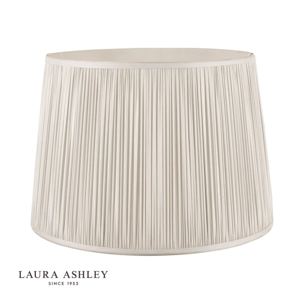 Hemsley Silk Silver Shade 405mm/16 inch
