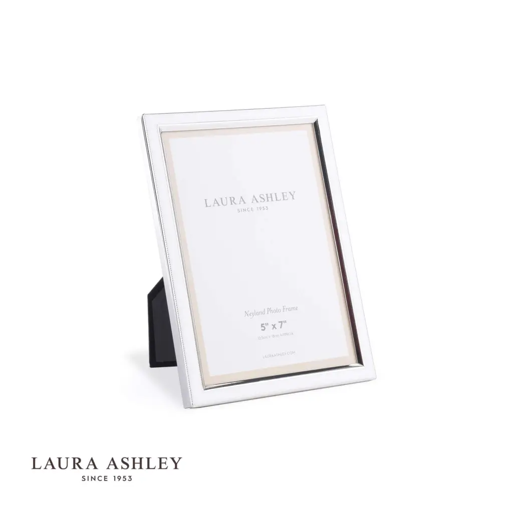 Neyland Silver Plated 5x7 Inch Photo Frame