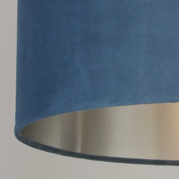 Teal Velvet with Silver Linner 28cm