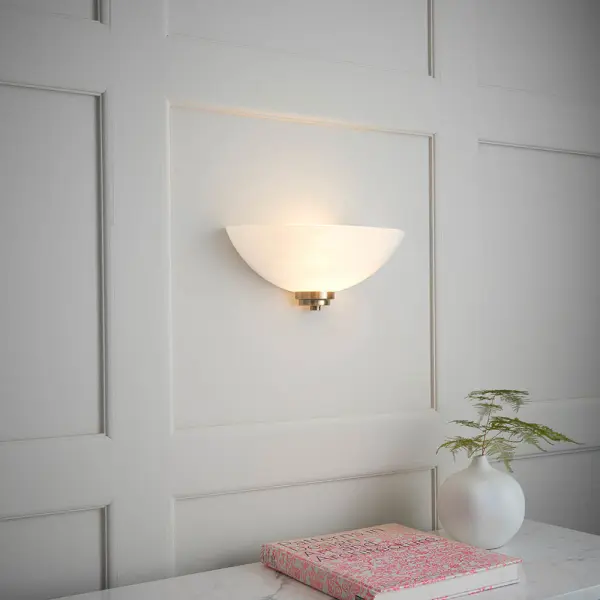 Welles 1 Light wall Light Antique Brass