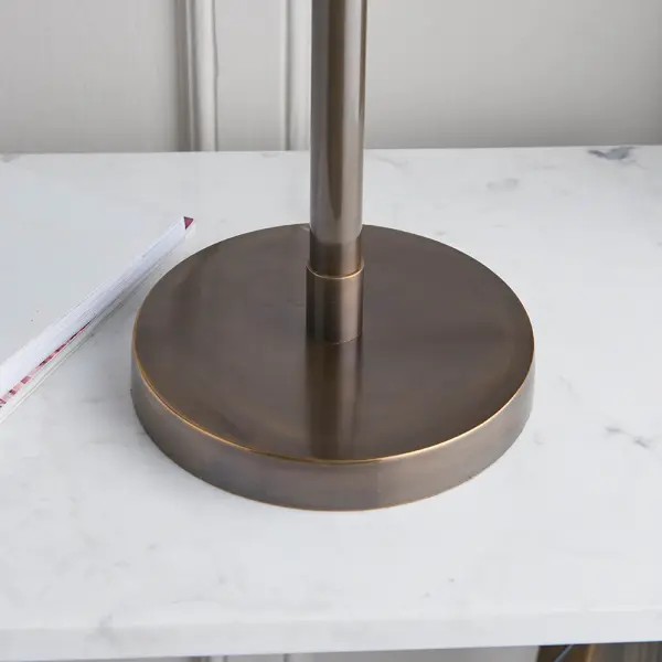 Clarendon Task Table 7W SW