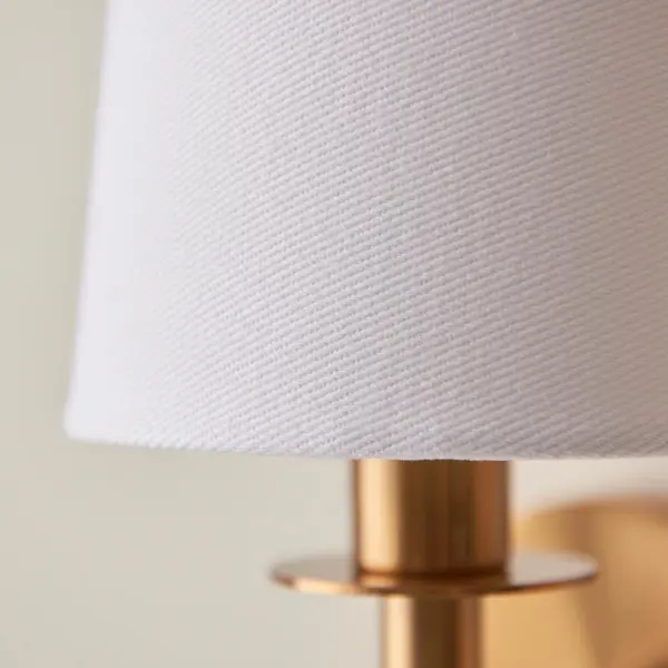 Roe Vintage Brass Wall Light C/W Shade