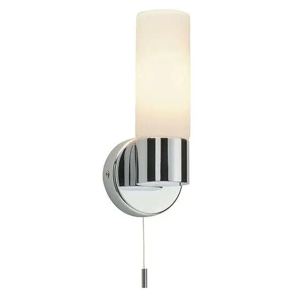 Pure Single Wall Light in Chrome IP44
