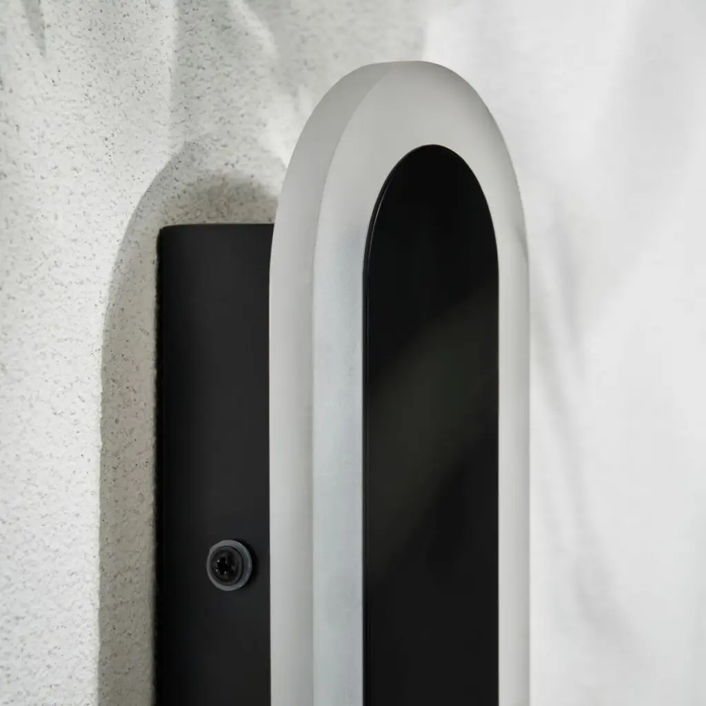 Ren 24W Linear Wall Light